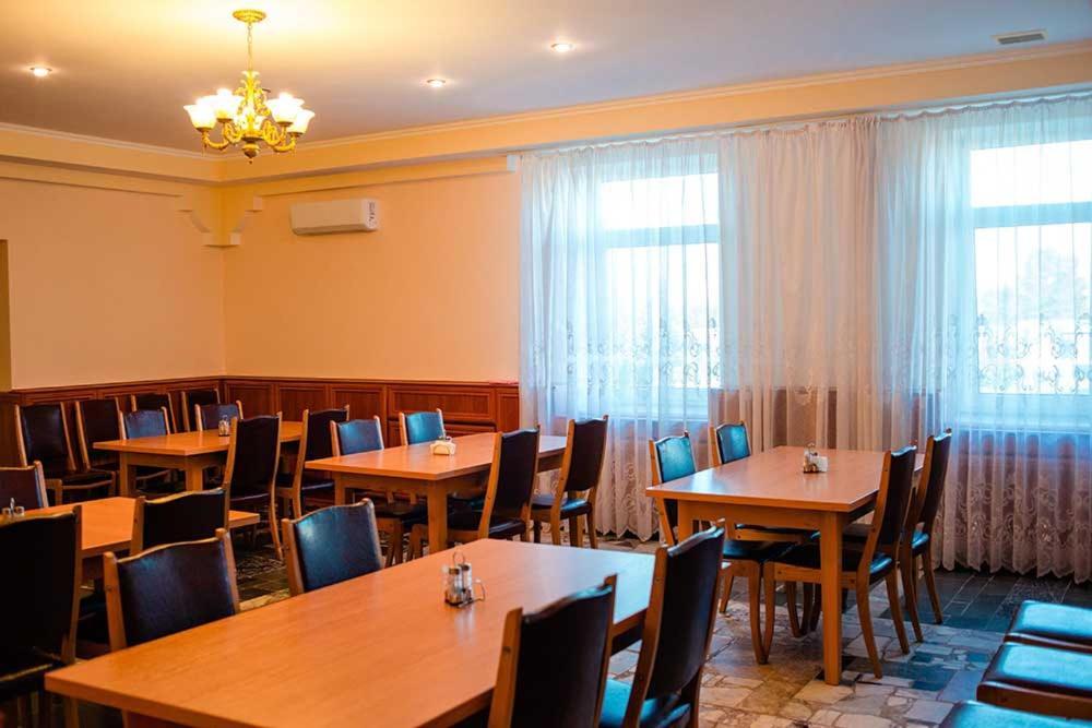 Vershnyk Cherkasy Exterior photo